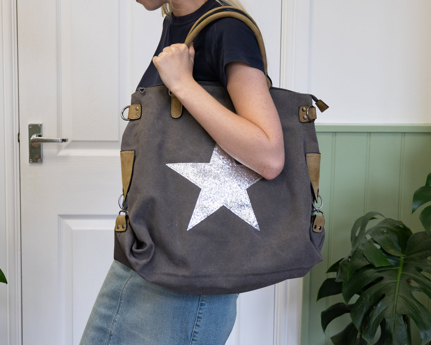 Quartz Canvas Star Tote