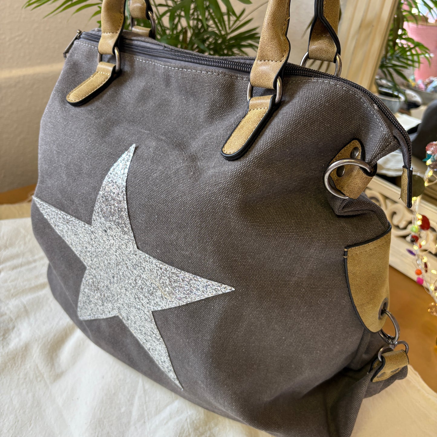 Quartz Canvas Star Tote