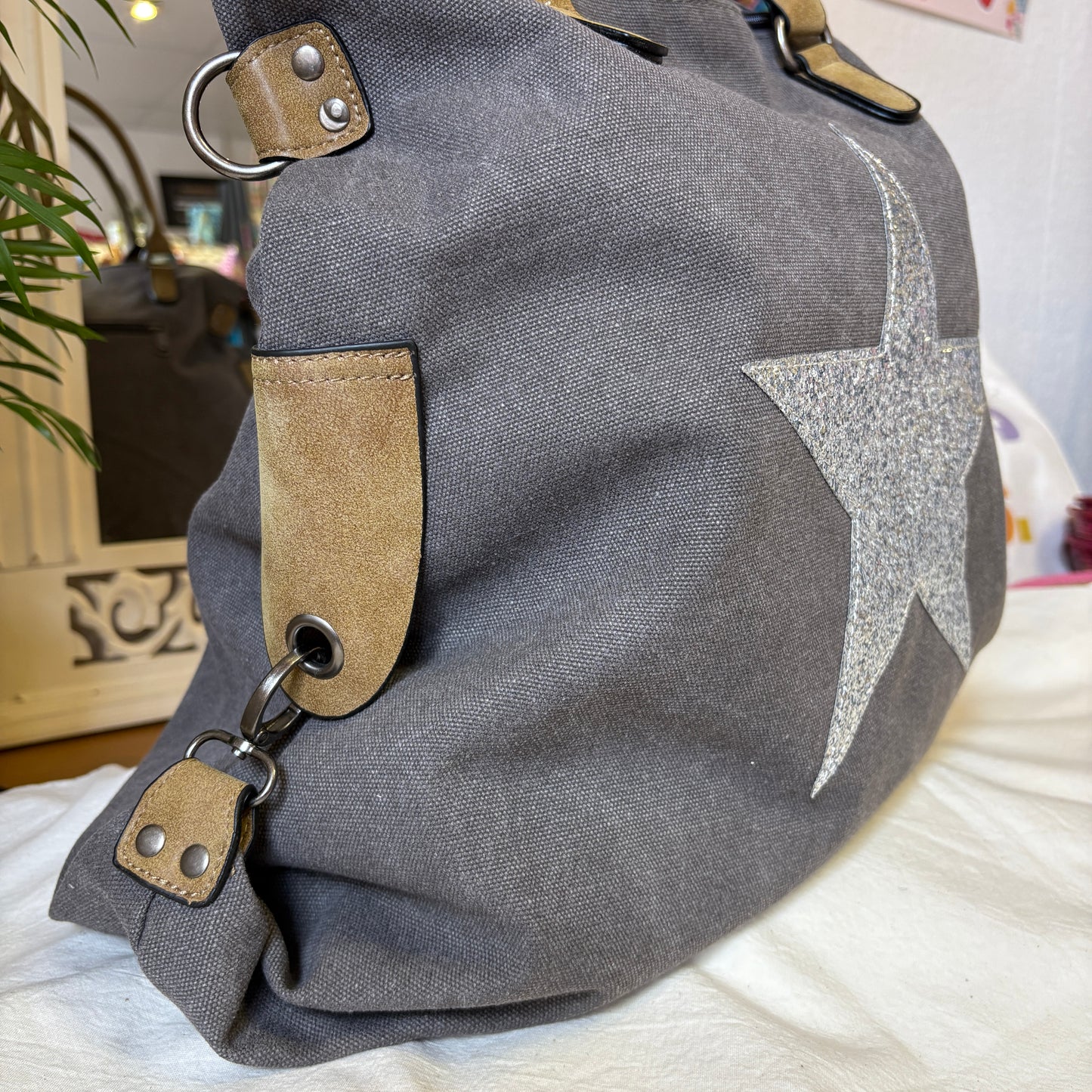 Quartz Canvas Star Tote