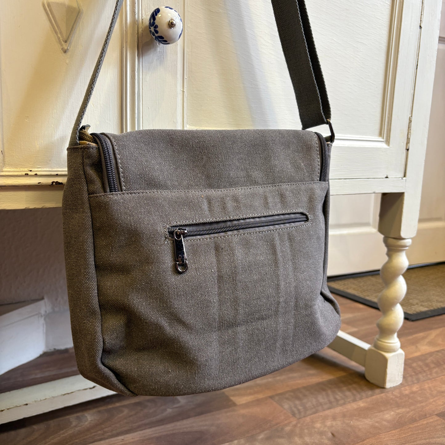 Quartz Crossbody Canvas Star Bag