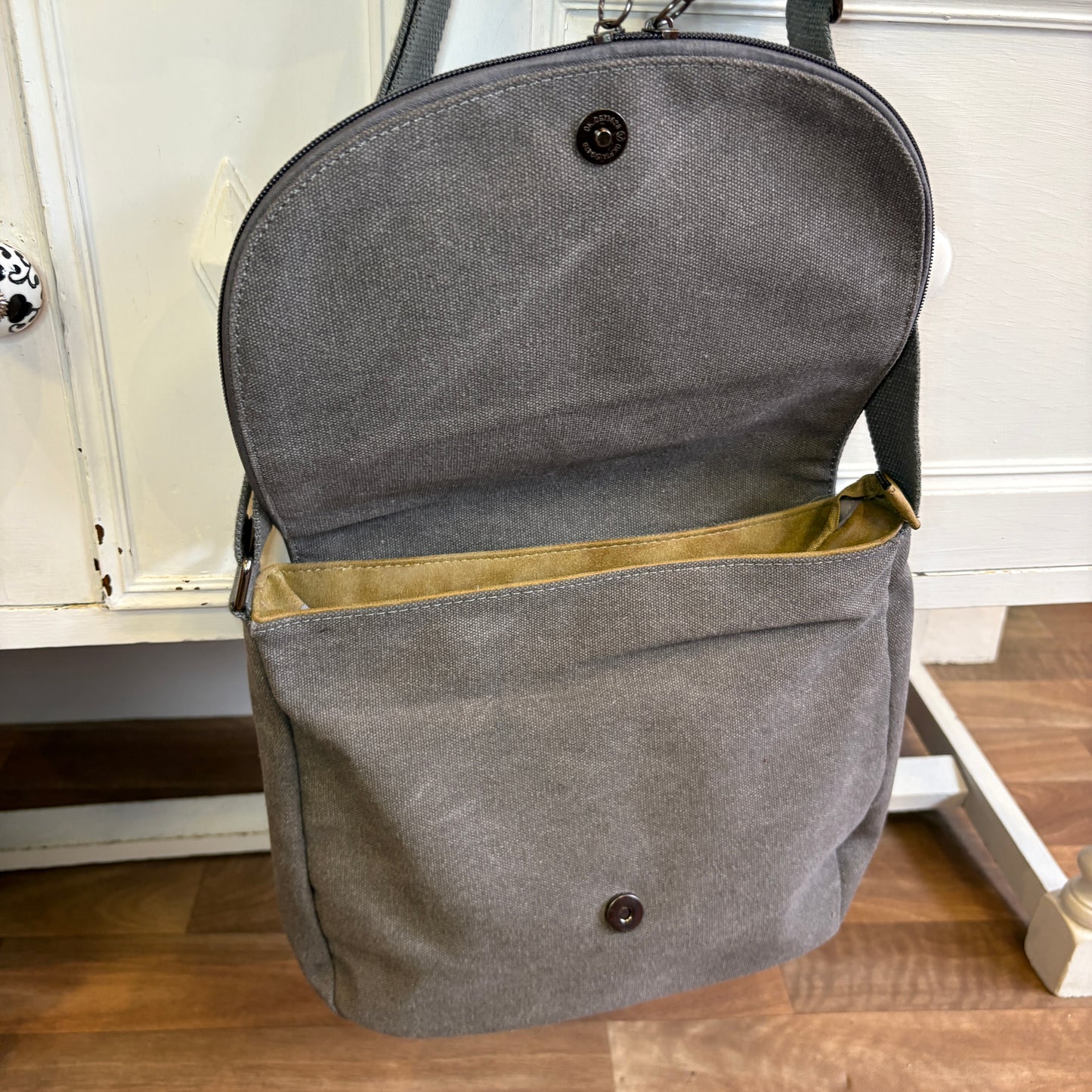 Quartz Crossbody Canvas Star Bag