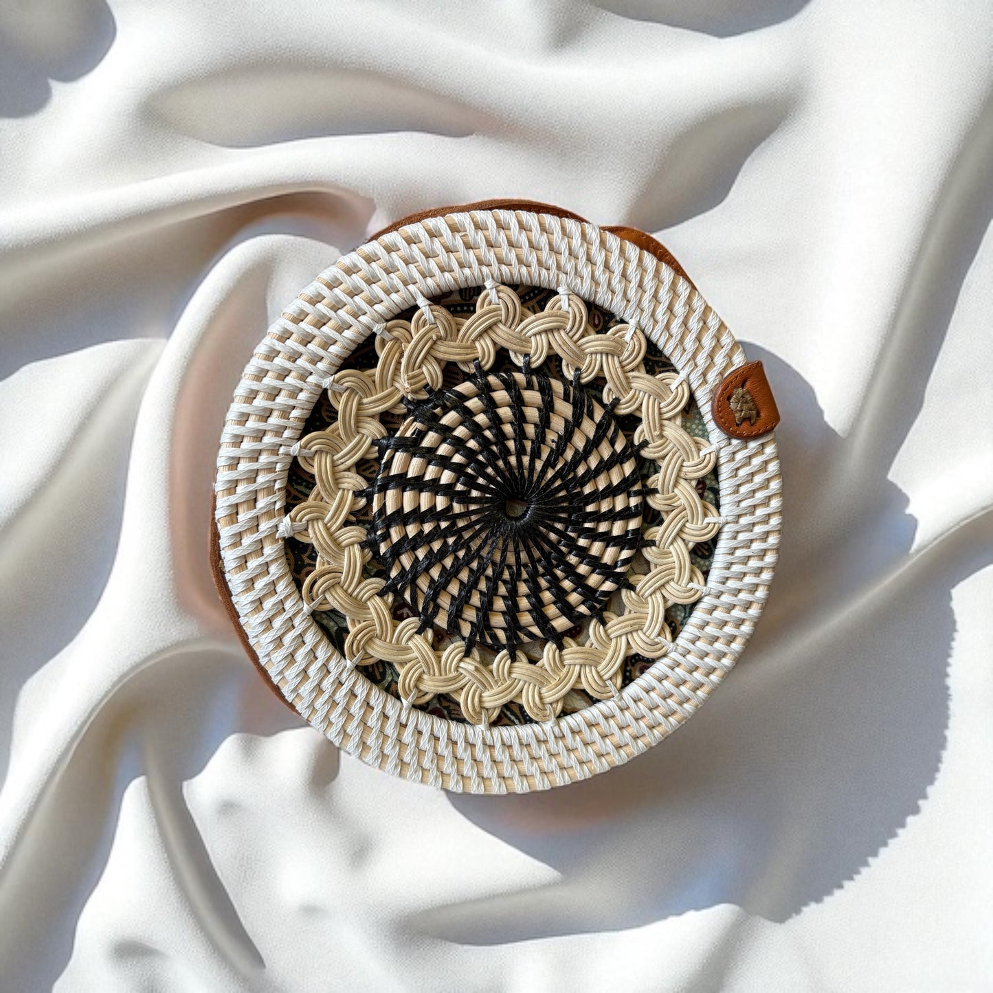 White Star Rattan Bali Bag