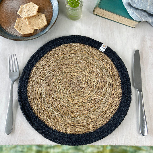 Black Edge Table Mat
